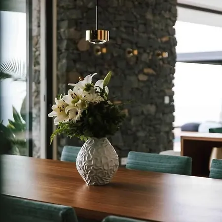 Mea Suna Madeira Villa