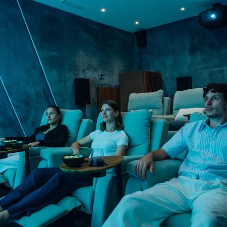 Mea Suna * Arco da Calheta (Madeira)