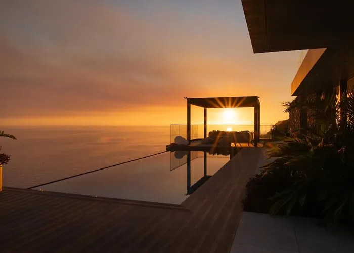 Mea Suna 阿科达卡列塔