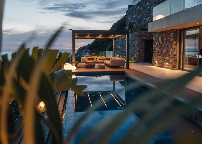 Mea Suna * 阿科达卡列塔